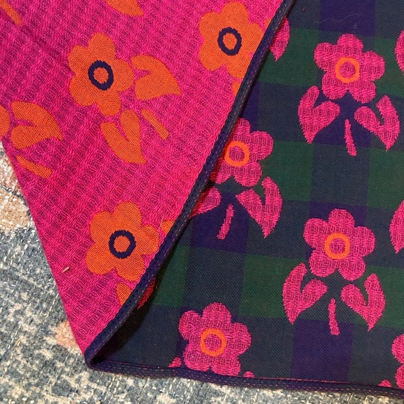 VIVIENNE WESTWOOD Cotton Handkerchief Reversible Orb Floral Design - Picture 2 of 7